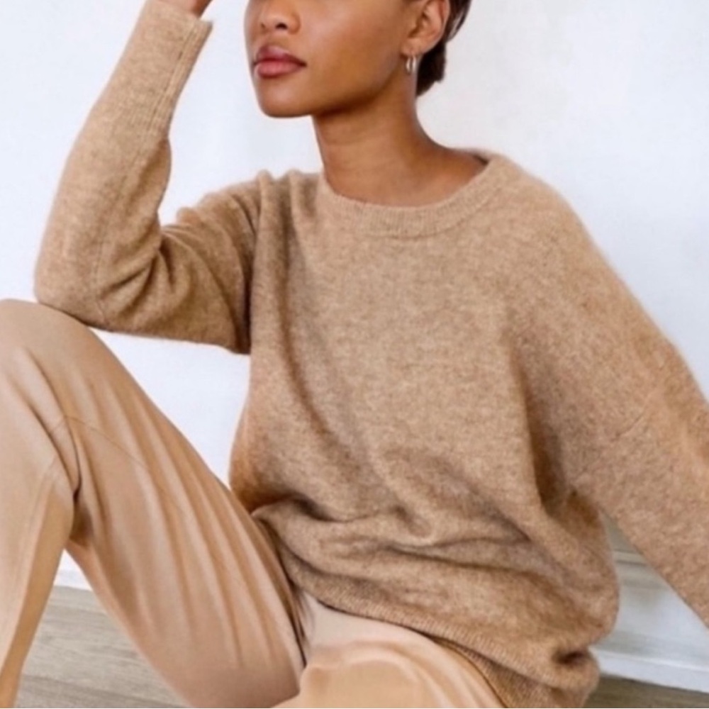 The Group Babaton Thurlow Sweater